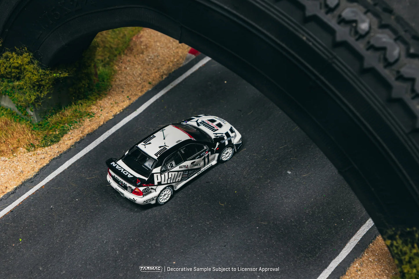 Tarmac Works 1/64 Mitsubishi Lancer Evolution VI TME Super Taikyu Series 2000 #11 - Tarmac Works HOBBY64