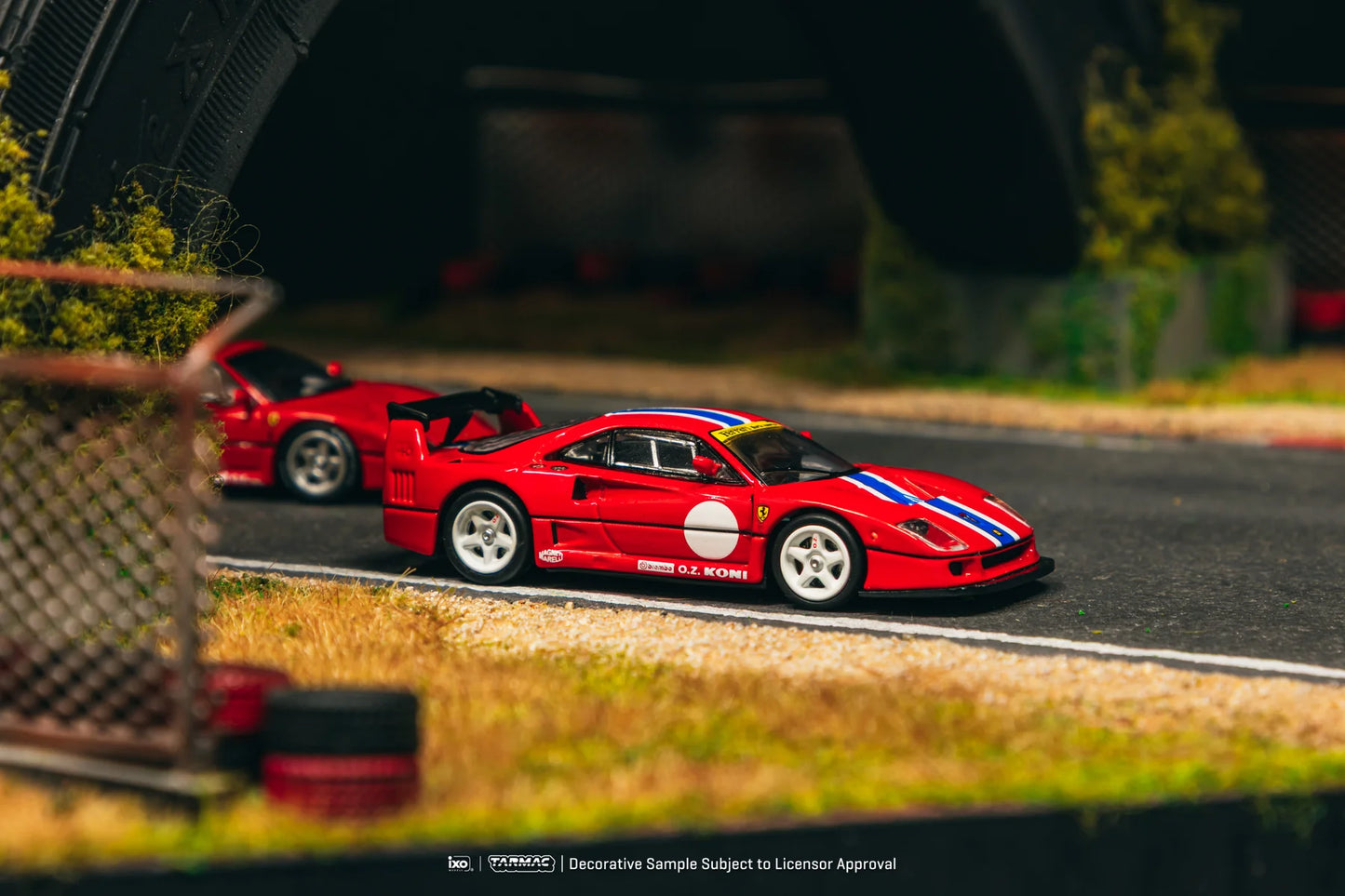 Tarmac Works 1/64 Ferrari F40 LM Red - Tarmac Works x iXO Models HOBBY64