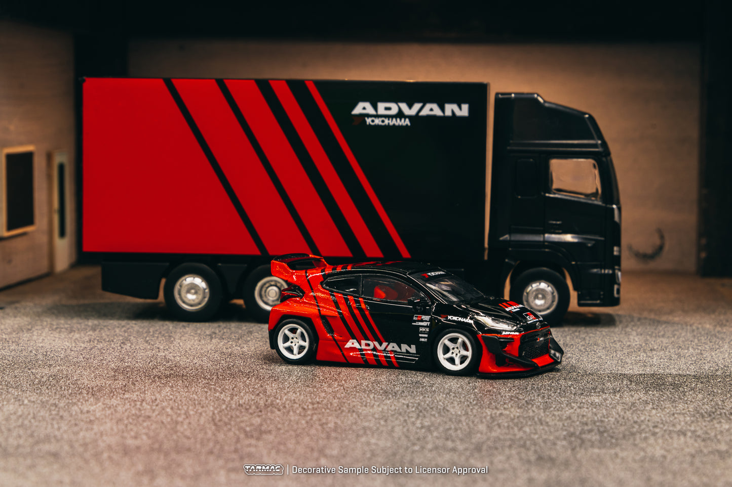 Tarmac Works 1/64 Toyota Pandem Yaris ADVAN with Plastic Truck Packaging - HOBBY64