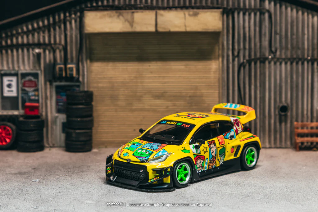 Tarmac Works 1/64 Pandem Toyota GR Yaris Toy Story 30th Anniversary - Tokyo Auto Salon Hong Kong 2025 Special Edition - HOBBY64