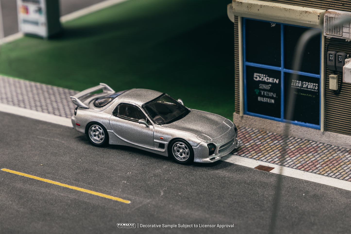 Tarmac Works 1/64 Mazda RX-7 FD3S Mazdaspeed A-Spec Silver Stone Metallic - GLOBAL64