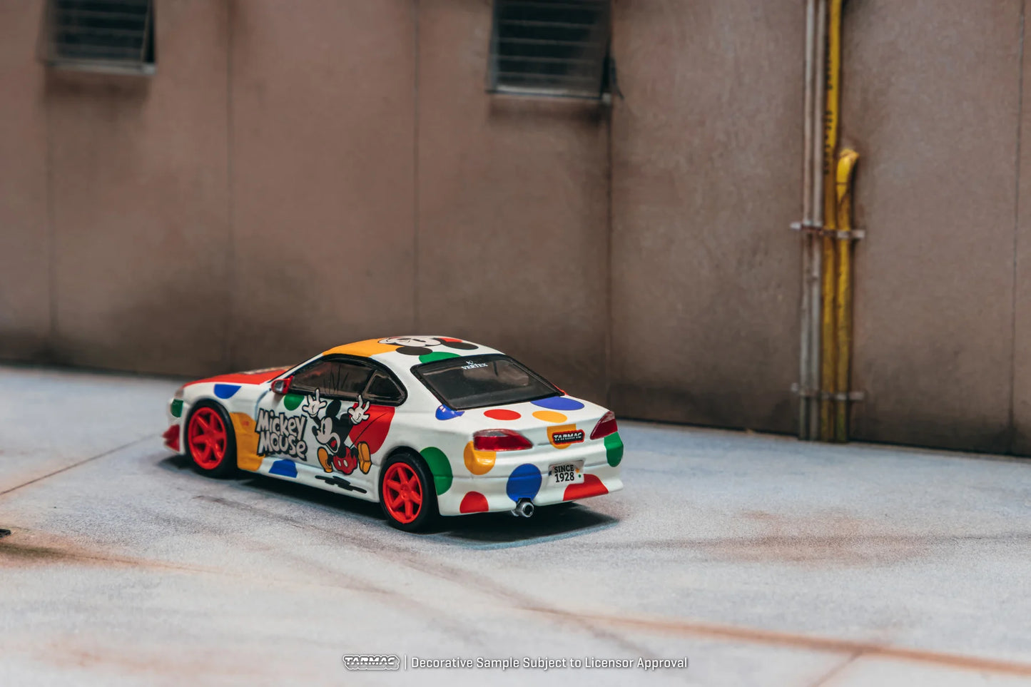 Tarmac Works 1/64 VERTEX Silvia (S 15) Mickey Mouse - Tarmac Works GLOBAL64