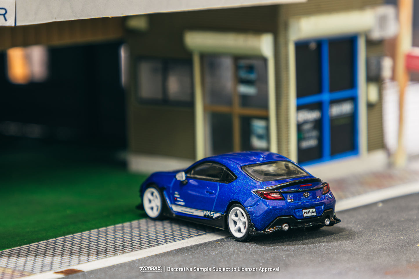 Tarmac Works 1/64 HKS Toyota GR86 Blue Metallic - GLOBAL64