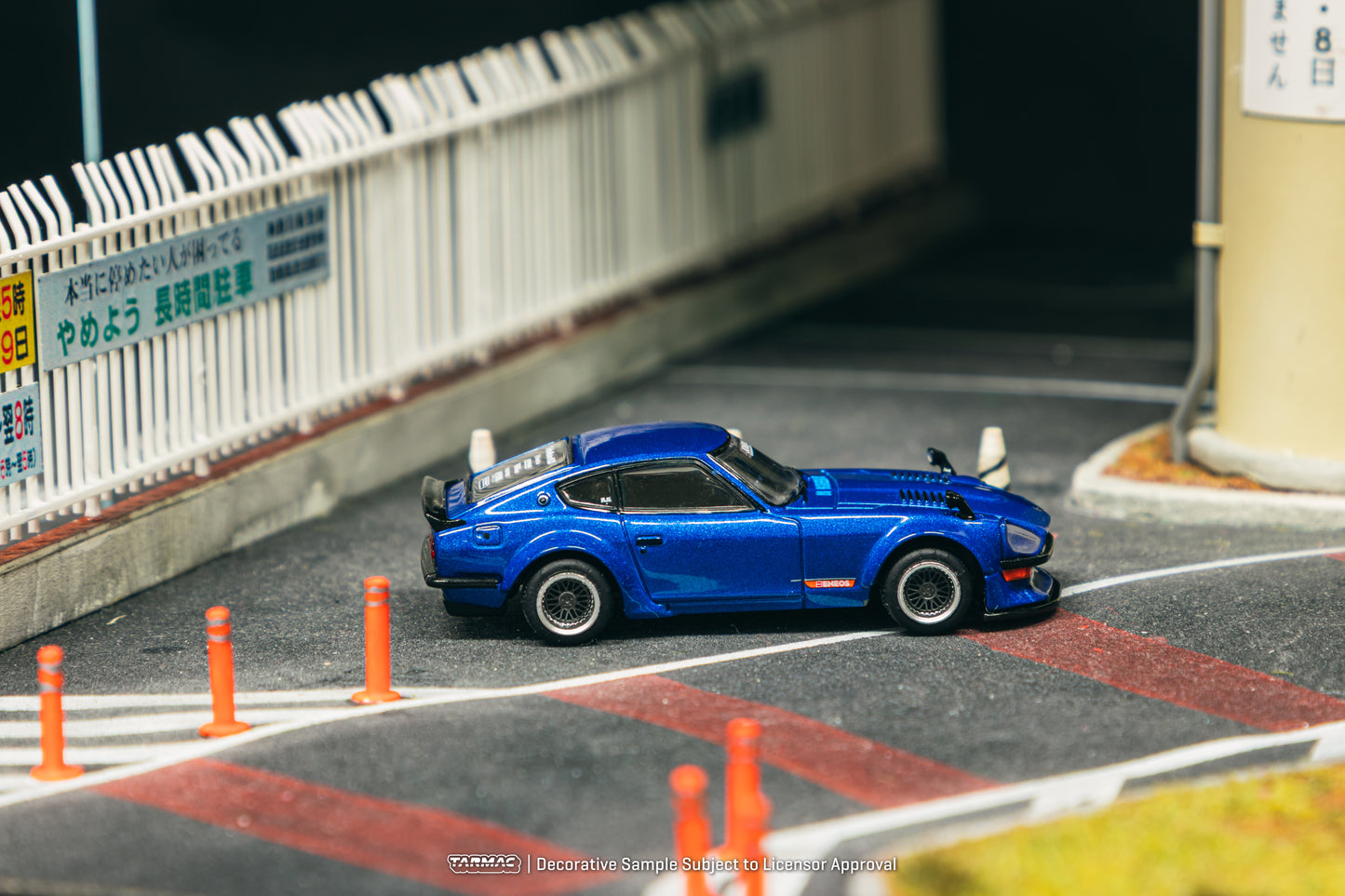 Tarmac Works 1/64 Nissan Fairlady Z S30 Widebody Blue - Designed by Jon Sibal - GLOBAL64