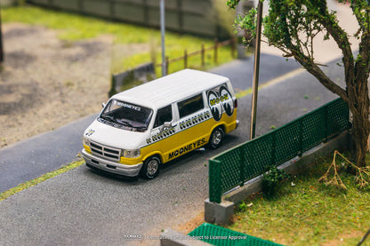 Tarmac Works 1/64 Dodge Van Mooneyes -GLOBAL64