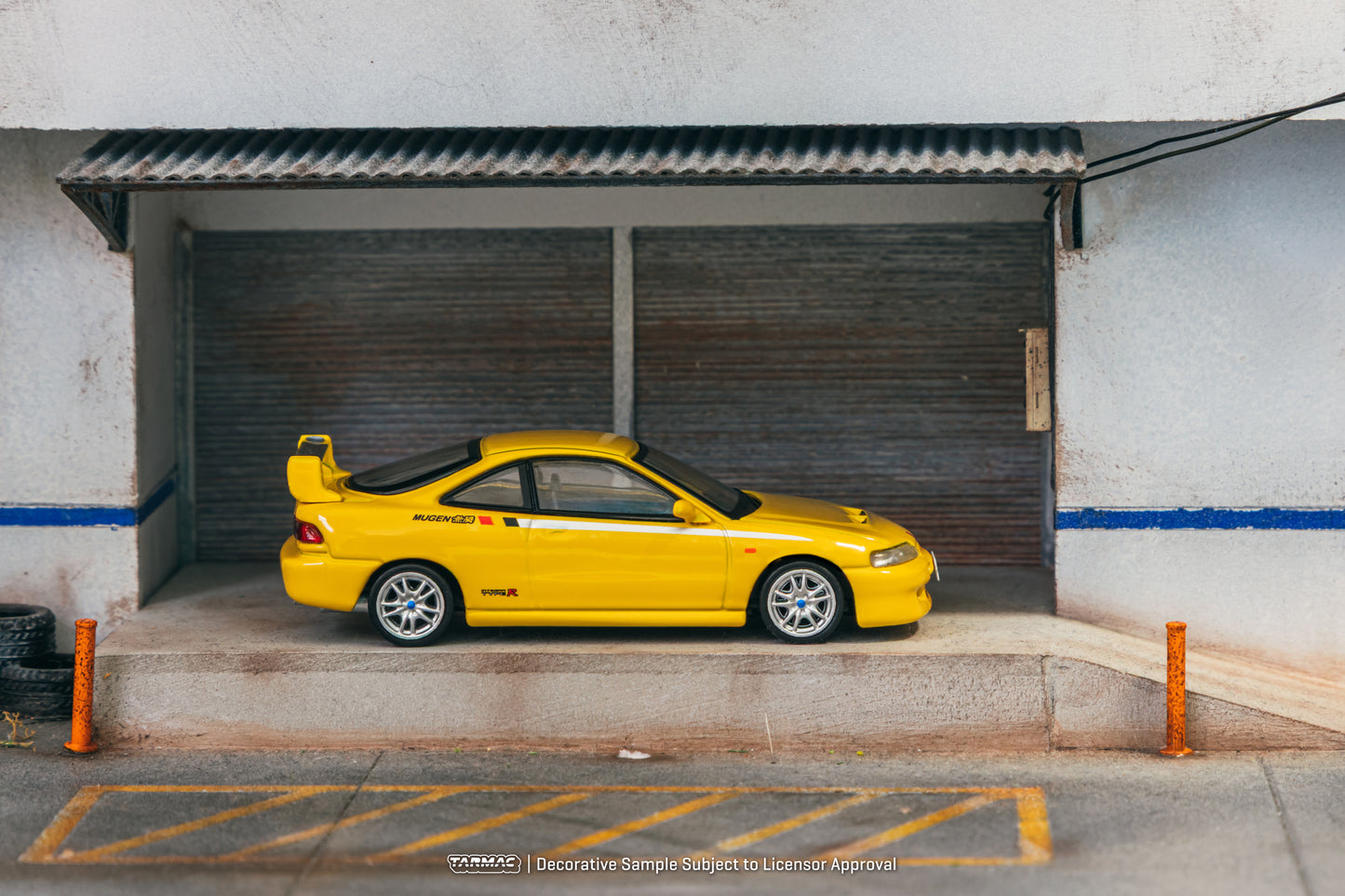 Tarmac Works 1/64 Honda Integra TYPE R DC2 MUGEN Sunlight Yellow - GLOBAL64