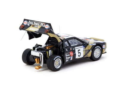 Tarmac Works 1/64 Lancia 037 Rally Rally Catalunya 1985 #5 - HOBBY64+