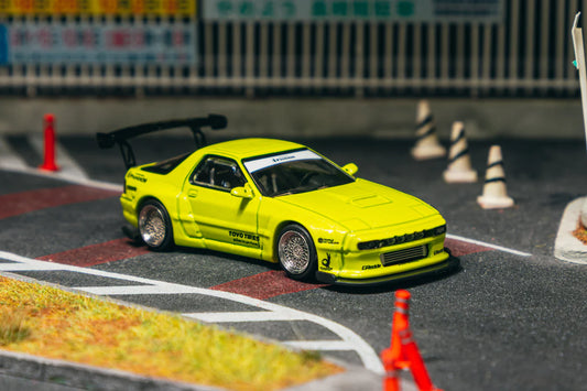 Tarmac Works 1/64 Pandem Mazda RX-7 FC3S Yellow - Tarmac Works ROAD64