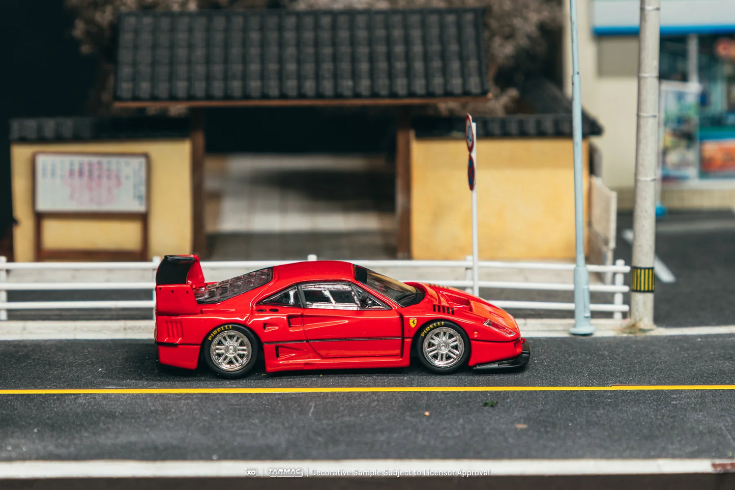 Tarmac Works 1/64 Ferrari F40 GTE Red - Tarmac Works x iXO Models ROAD64