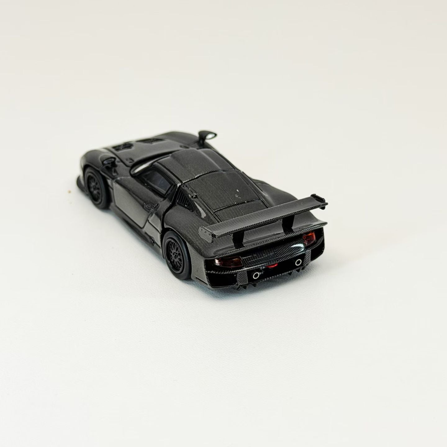 Transcend Model 1:64 Porsche 911 GT1 24h Le Mans GT1 1997 Full Carbon Black Openable Front and Rear Hood with Detail Engine in Premium Box Packaging