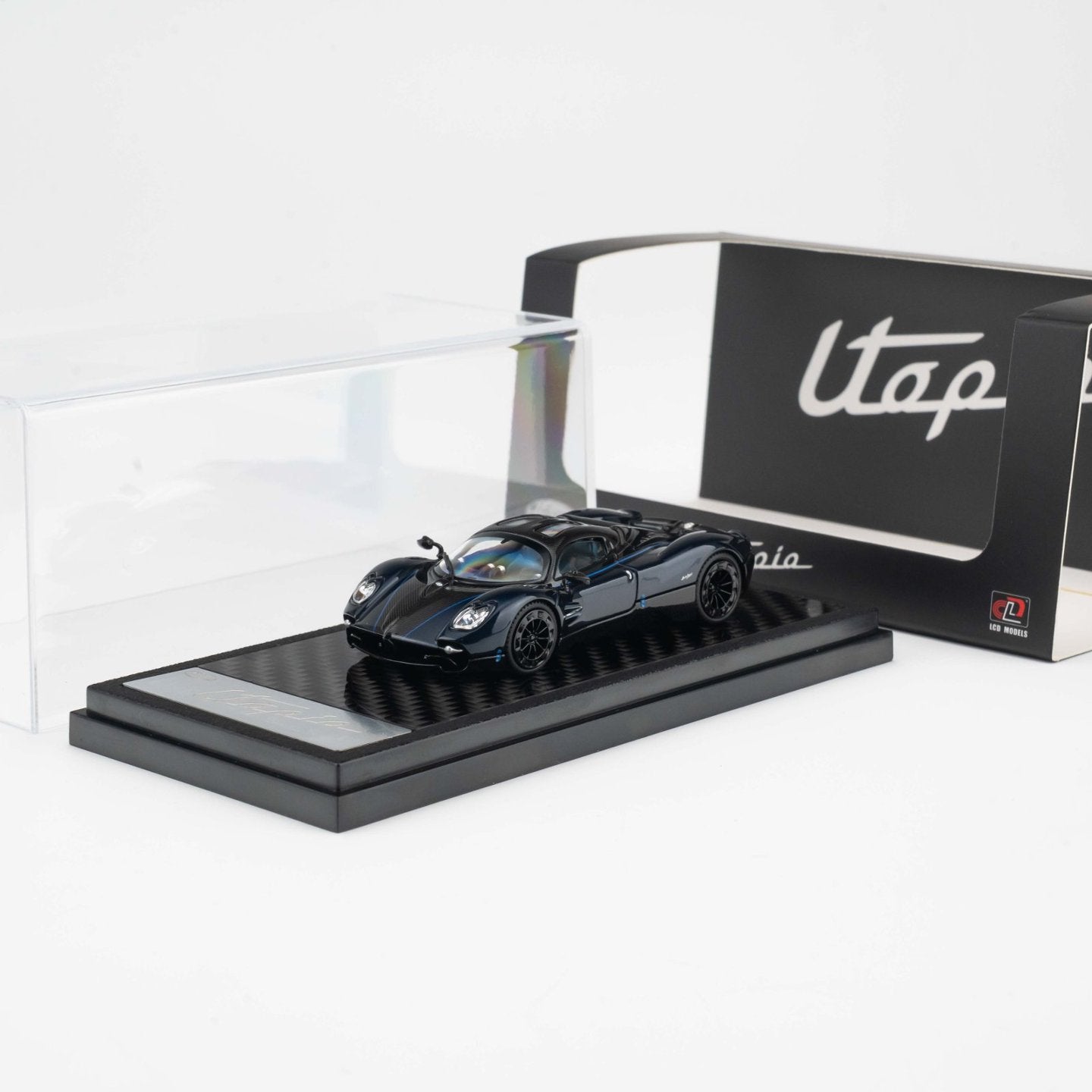 LCD 1:64 Pagani Utopia Blue Black Carbon Official Licensed