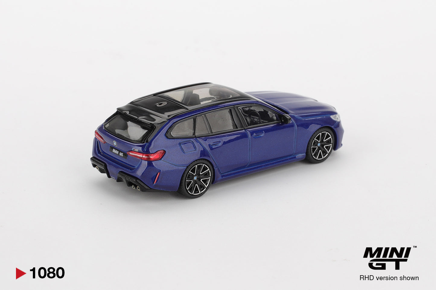 Mini GT 1:64 BMW M5 Touring Marina Bay Blue Metallic (MGT01080-CH)