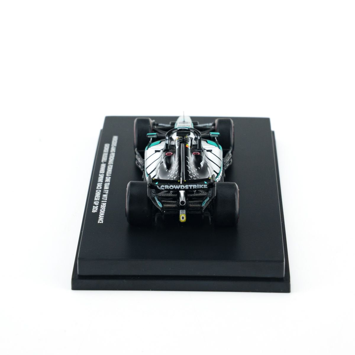 MINICHAMPS 1:64 MERCEDES-AMG PETRONAS FORMULA ONE TEAM W17 - GEORGE RUSSELL - WINNER SPRINT CHINA GP 2026 With FIGURINE AND POSITION BOARD