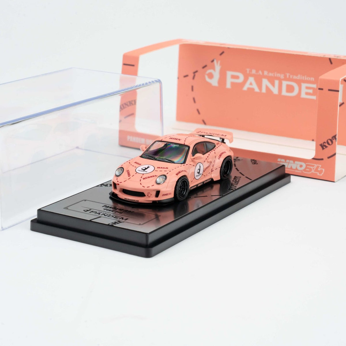 INNO64 1:64 PANDEM 997 PINK PIG (IN64-997P-PPIG)