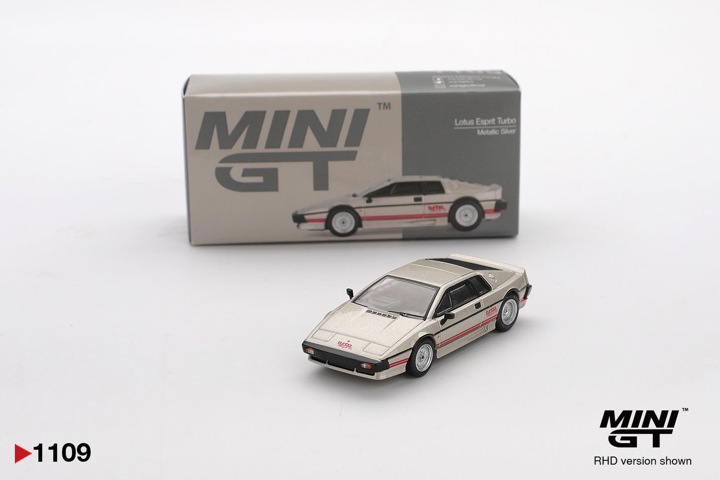Mini GT 1:64 Lotus Esprit Turbo Metallic Silver (MGT01109-CH)