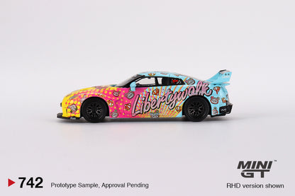 Mini GT 1:64 LB-Silhouette WORKS GT NISSAN 35GT-RR Ver.1 LBWK KUMA (MGT00742-CH)