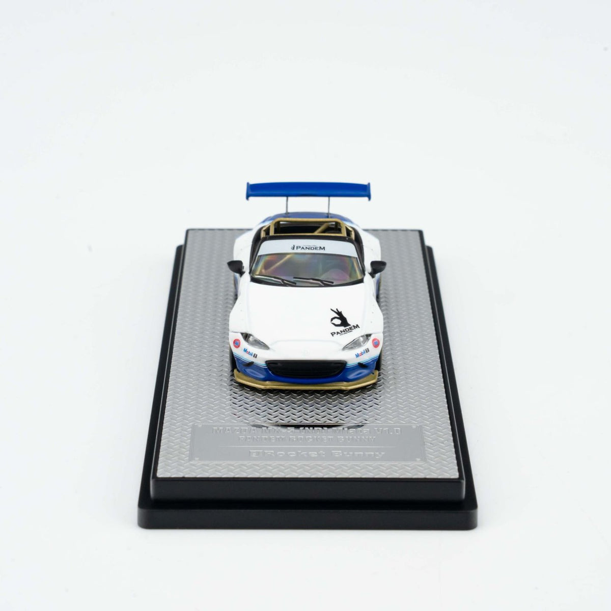 INNO64 1:64 MAZDA MX-5 ND Miata PANDAEM ROCKET BUNNY V1.0 (IN64-MX5P-ND-01)