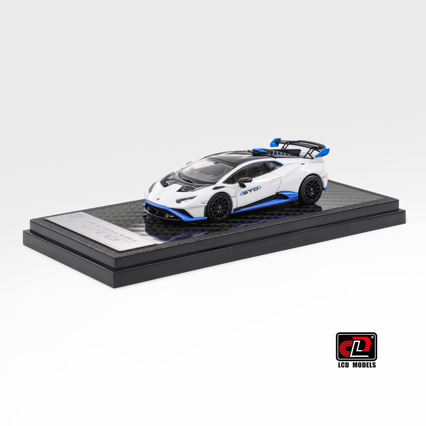 LCD Model 1:64 Lamborghini Huracan STO White Openable Engine Hood with Detailed Engine Lamborghini Official Licensed