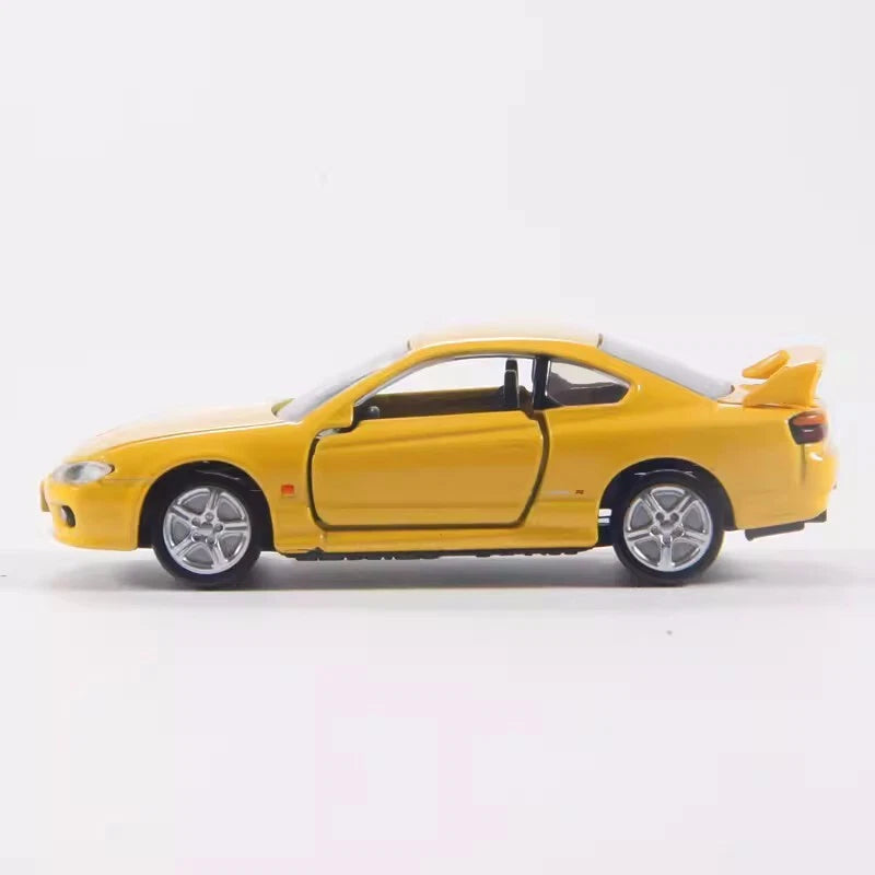 Tomica PREMIUM 1:62 Nissan Silvia S15 Yellow Openable Doors No.19
