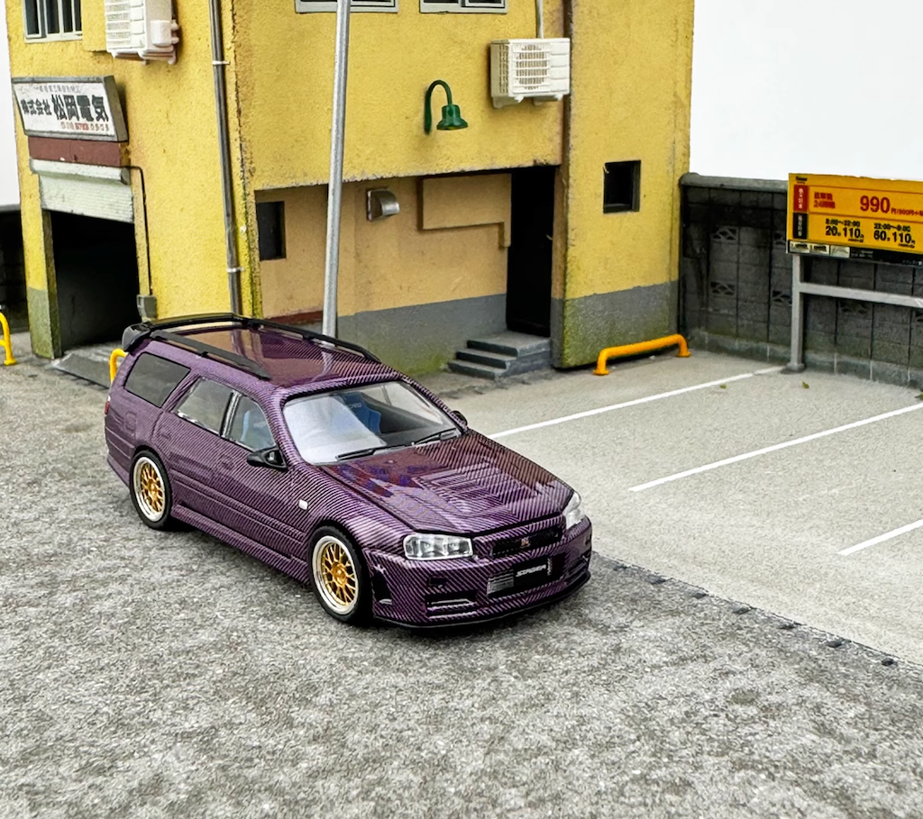 Zoom 1/64 Nissan Stagea Skyline GT-R R34 WC34 260RS Wagon Open Engine Bonnet- Full Carbon Purple