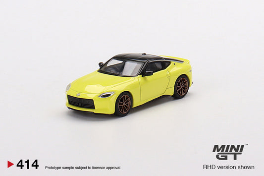 Mini GT-1/64 Nissan Fairlady Z Proto Spec 2023 Ikazuchi Yellow RHD (MGT00414-R)