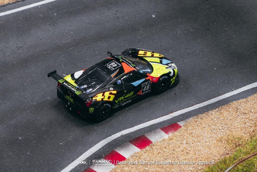 Tarmac Works 1/64 Ferrari 458 Italia GT3 Blancpain Endurance Series 2012- Nurburgring #46 Valentino Rossi- Hobby64