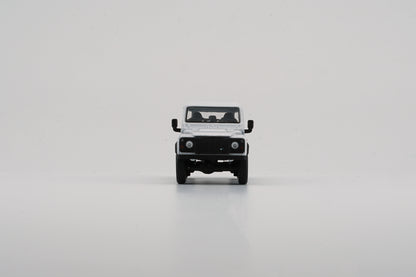 BM Creations 1/64 Land Rover 2016 Defender 110 Pick Up- White (RHD)