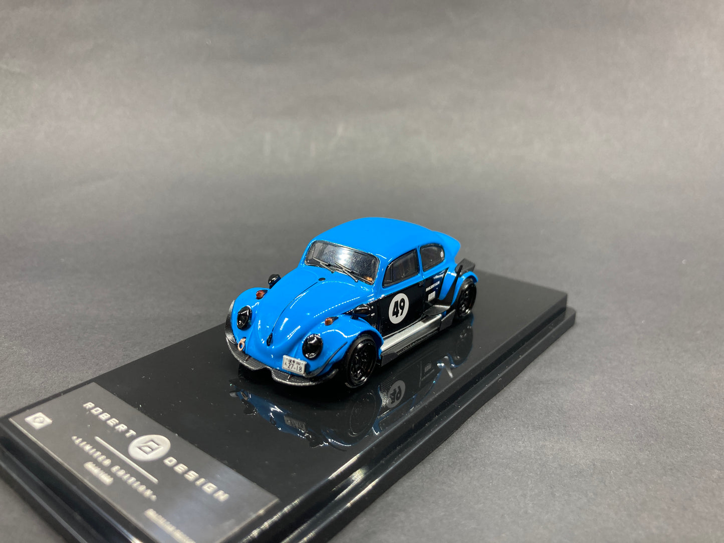 Inspire Model 1/64 Volkswagen Beetle RWB Robert Design Label Series-Blue (LB640008C)