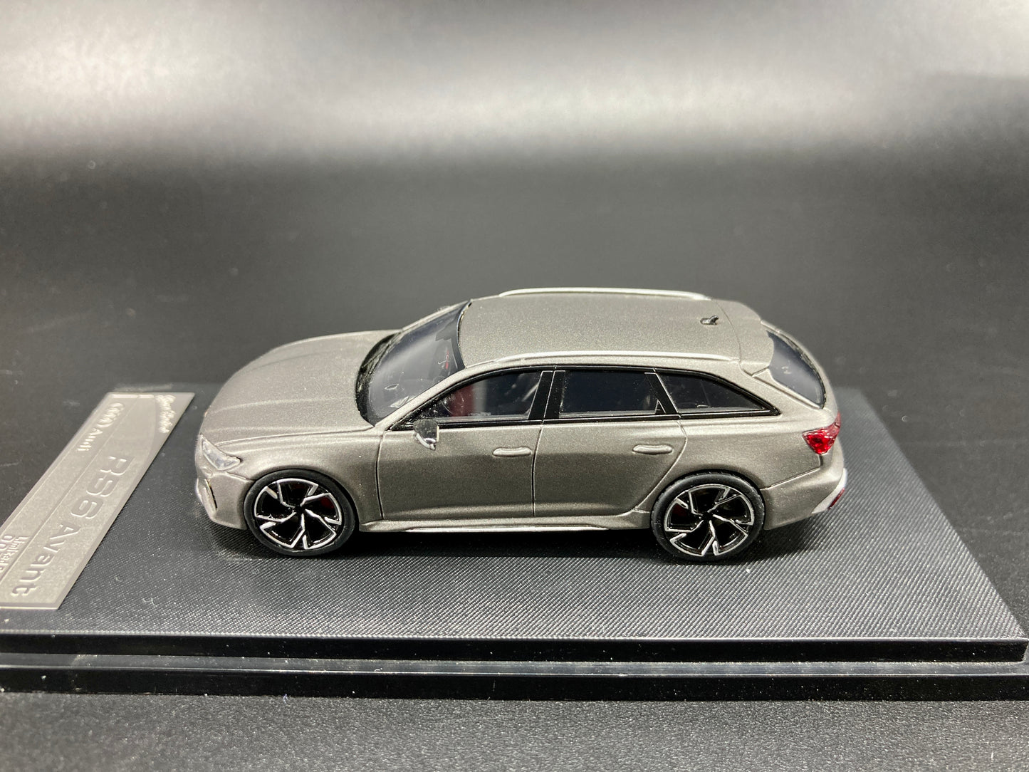 [Premium Resin Model] Stance Hunters 1/64 Audi RS6 Avant with Removable Roof Box - Matt Grey