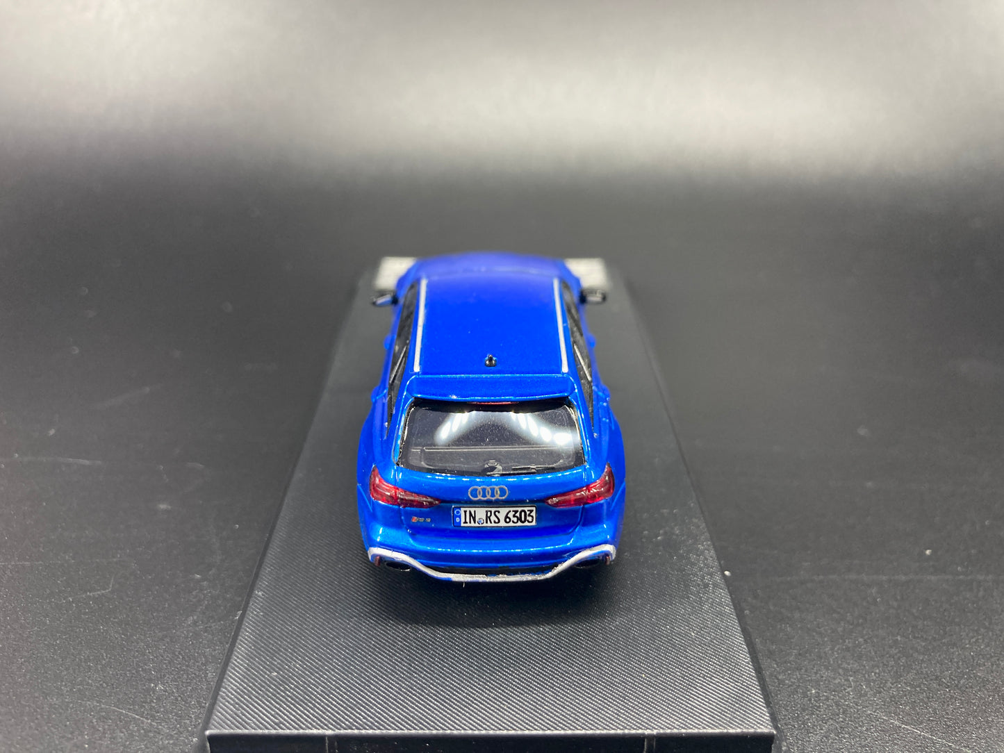 [Premium Resin Model] Stance Hunters 1/64 Audi RS6 Avant with Removable Roof Box - Blue