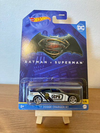 Hot Wheels Batman Themed 1/64 Scale - 5 Cars Set (HDG89)