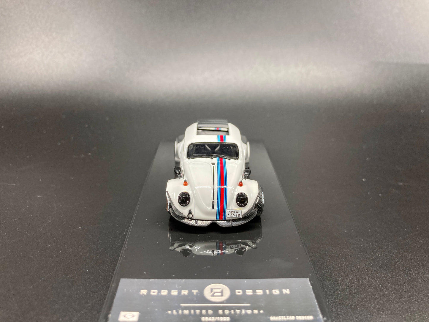 Inspire Model 1/64 Volkswagen Beetle RWB Robert Design Label Series-White (LB640008K)