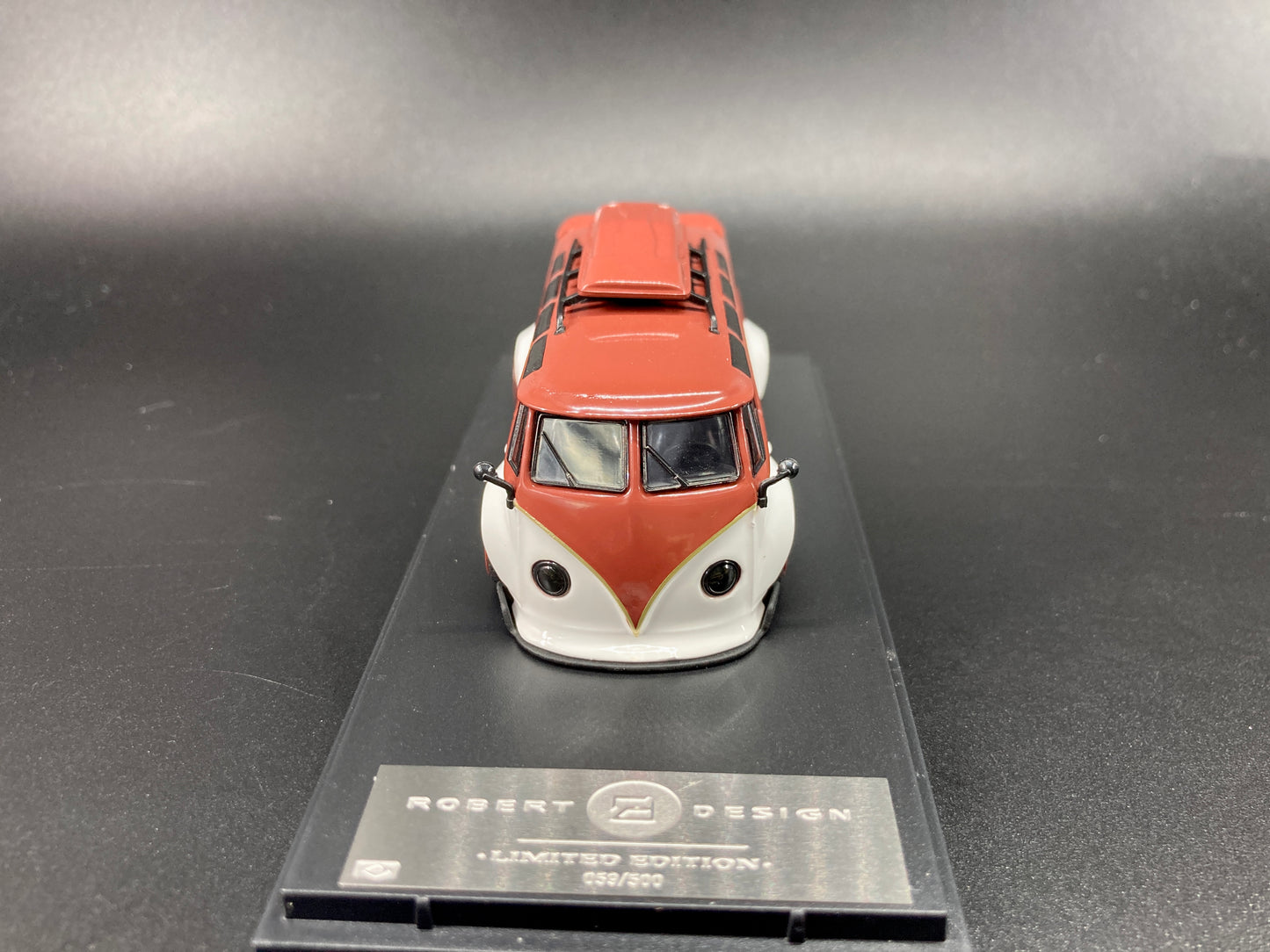 Inspire Model 1/64 Volkswagen Kombi Camper Van Robert Design-Model K(VW-840008K)