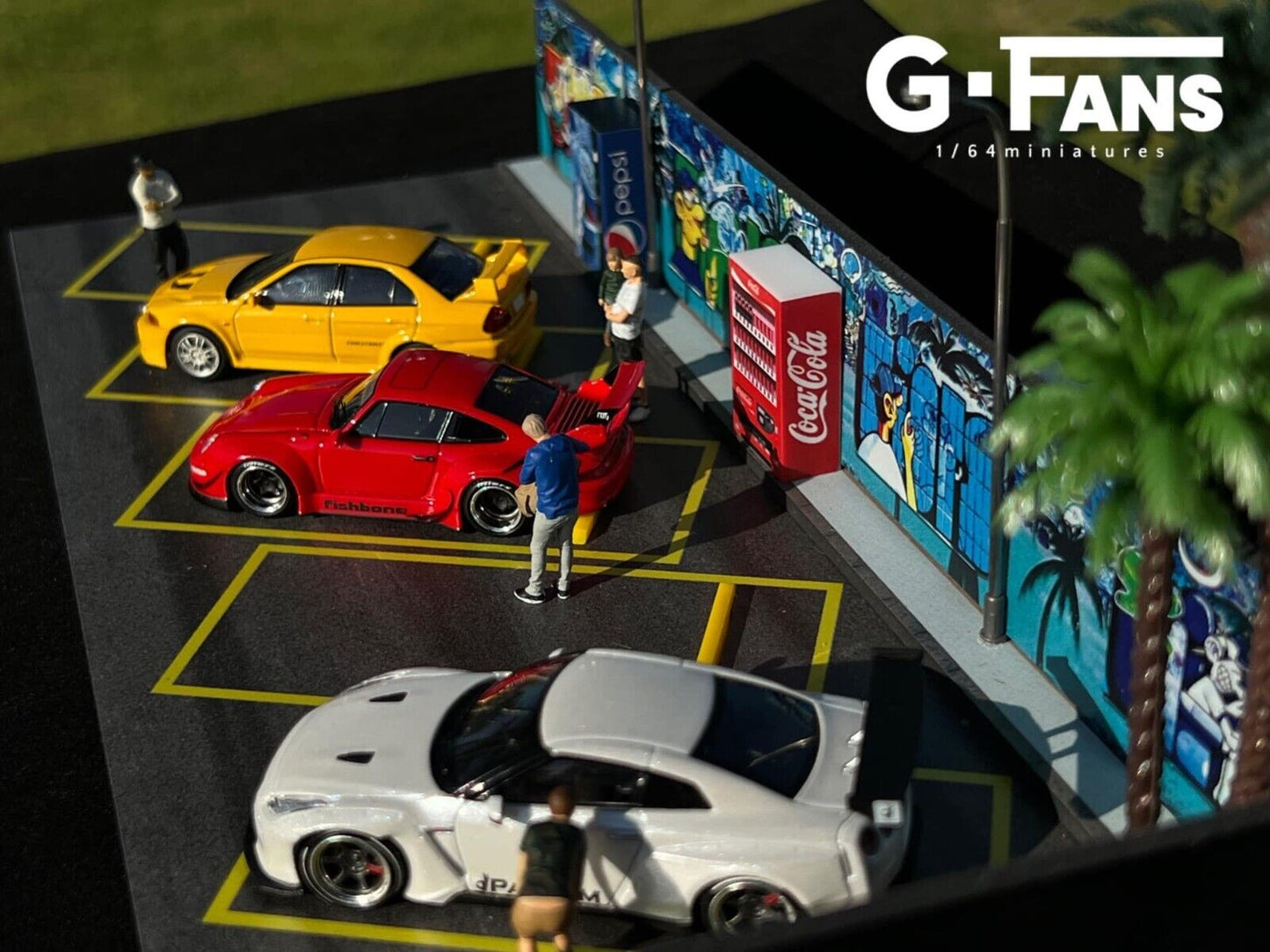 G-Fans 1/64 Outdoor Car Park Parking Lot LED Light Diorama (710027)