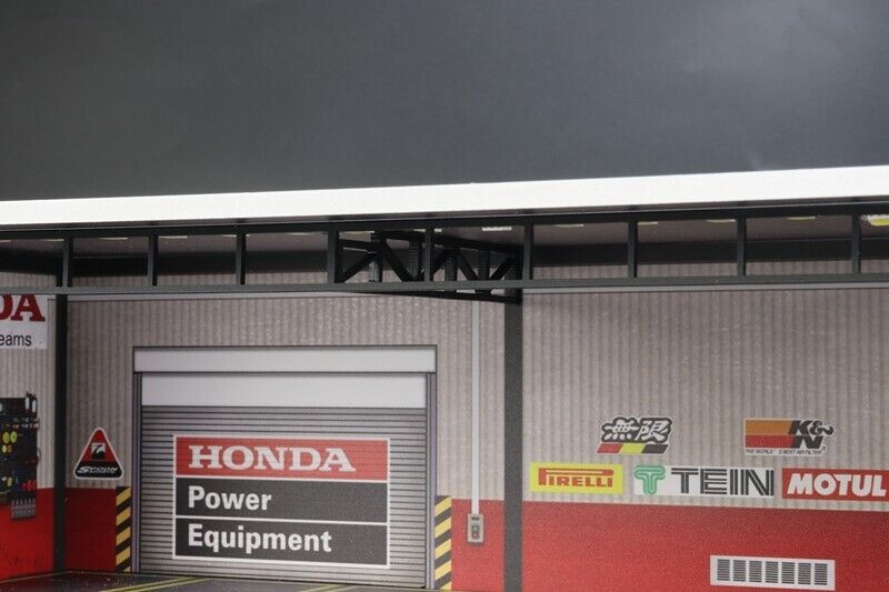 G-Fans 1/64 Honda Garage Car Park LED light Diorama w/ acrylic cover