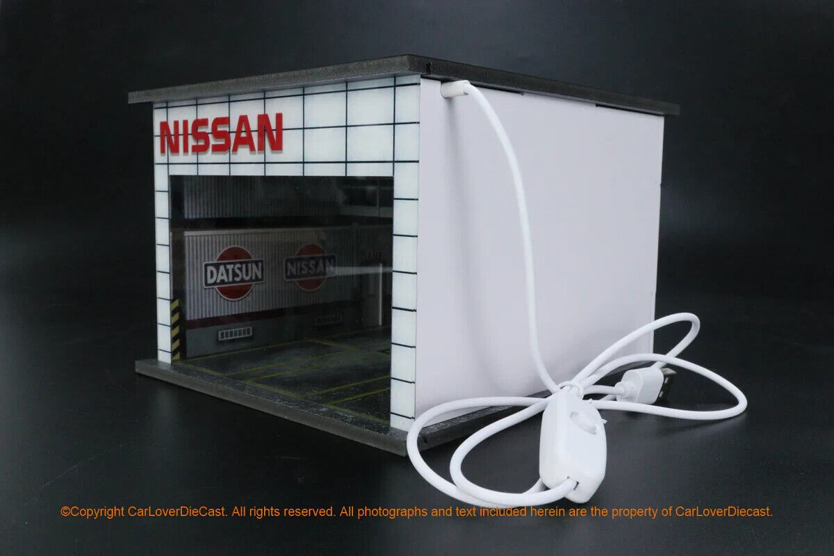 G-Fans 1/64 Nisan Double Levels Garage LED Light Diorama with acrylic cover