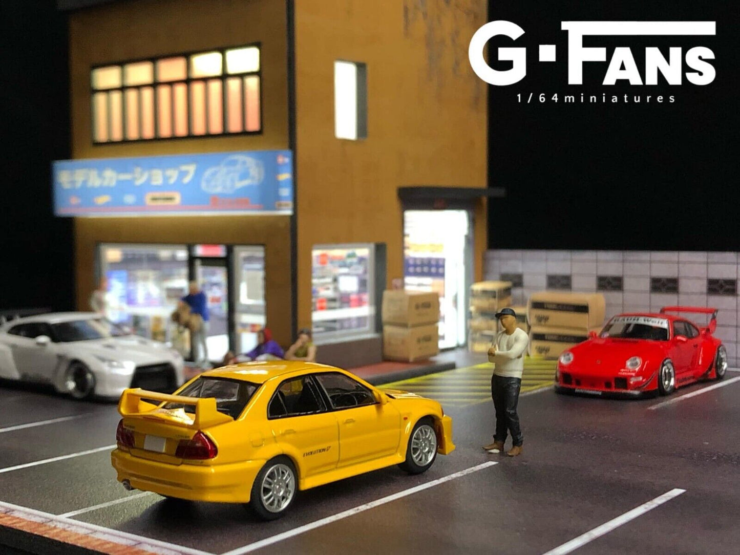 G-Fans 1/64 Model Car Hobby Shop LED Light Diorama with Car Parking Lot